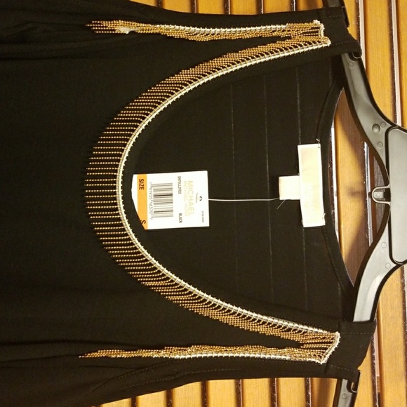 Michael Kors open shoulder top size small in black - Picture 4 of 7